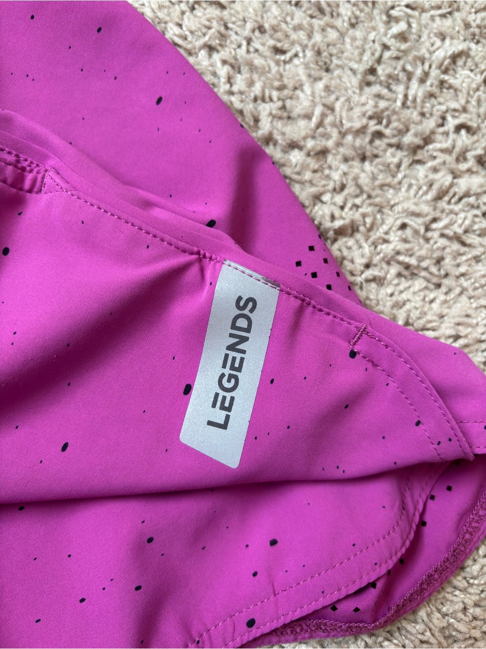 Legends men’s Shorts - Picture 3 of 7